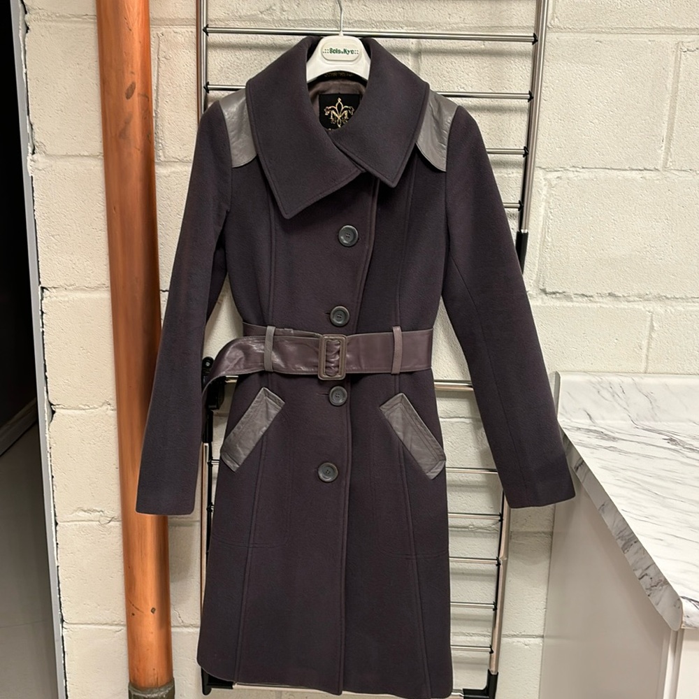 Mackage wool coat with leather trims
